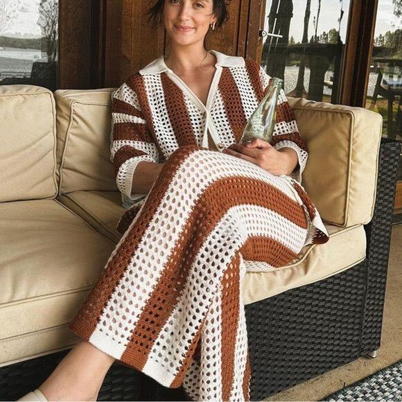 NWT SOLITAIRE SZ M 2 Piece Knit Crochet Top and Drawstring Pants Set - Picture 2 of 6